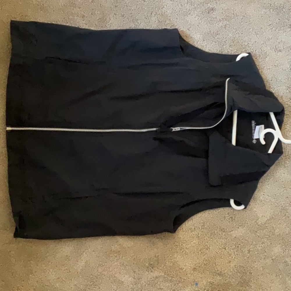 Women's black Columbia unlined vest- size IX